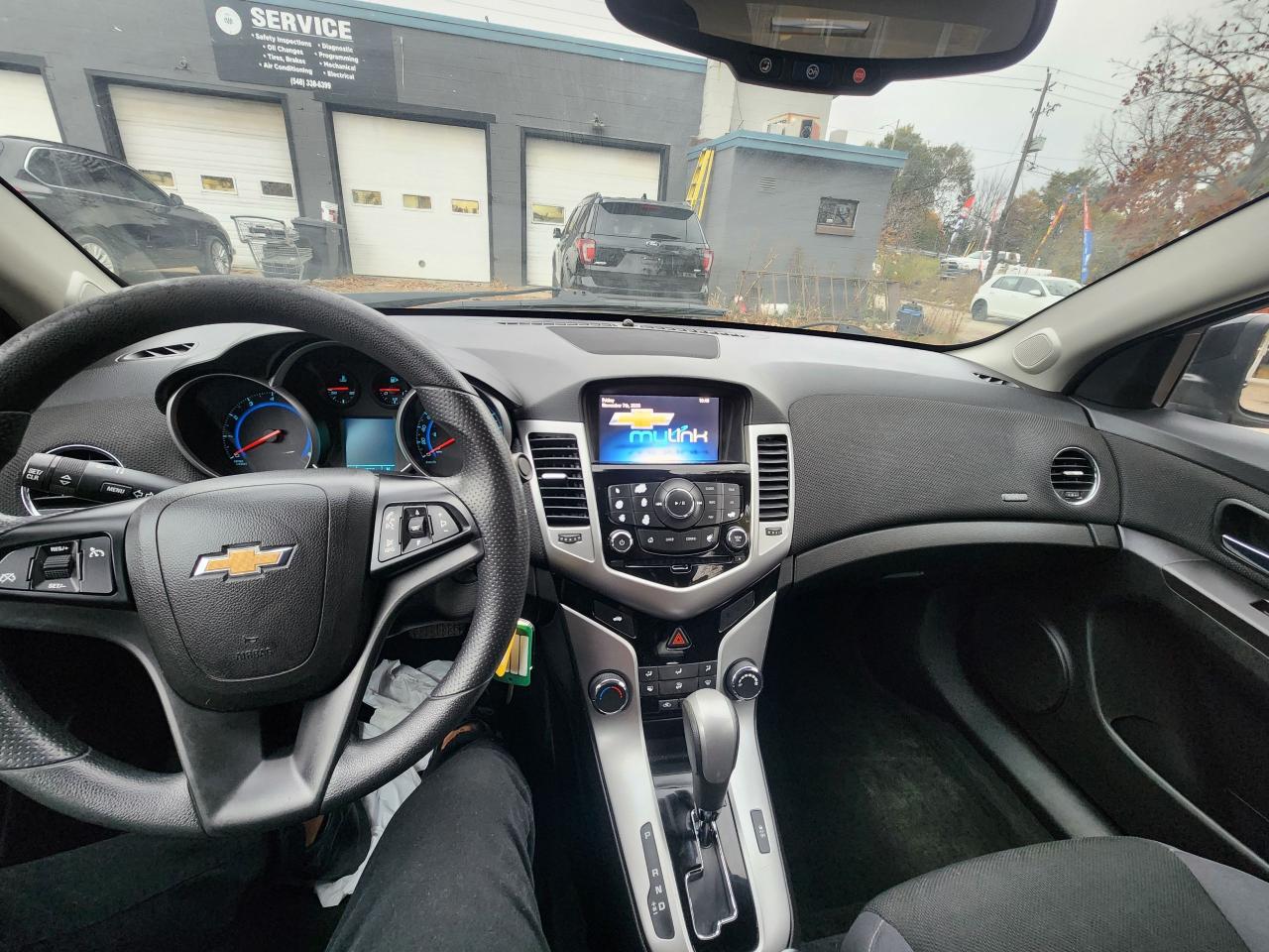 2016 Chevrolet Cruze LT l LowKM l Clean Carfax l No Accident l Mint Con - Photo #18