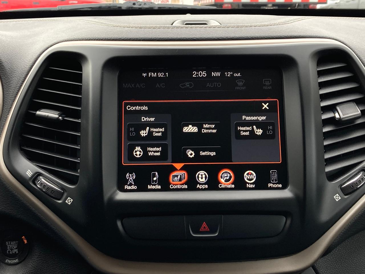 2016 Jeep Cherokee 4WD 4dr North - Photo #14