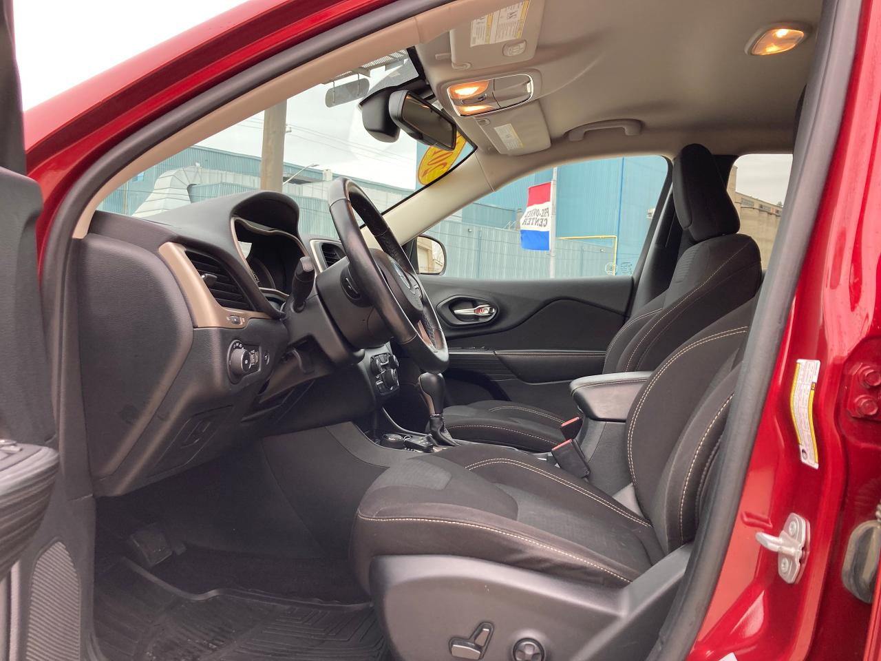 2016 Jeep Cherokee 4WD 4dr North - Photo #7