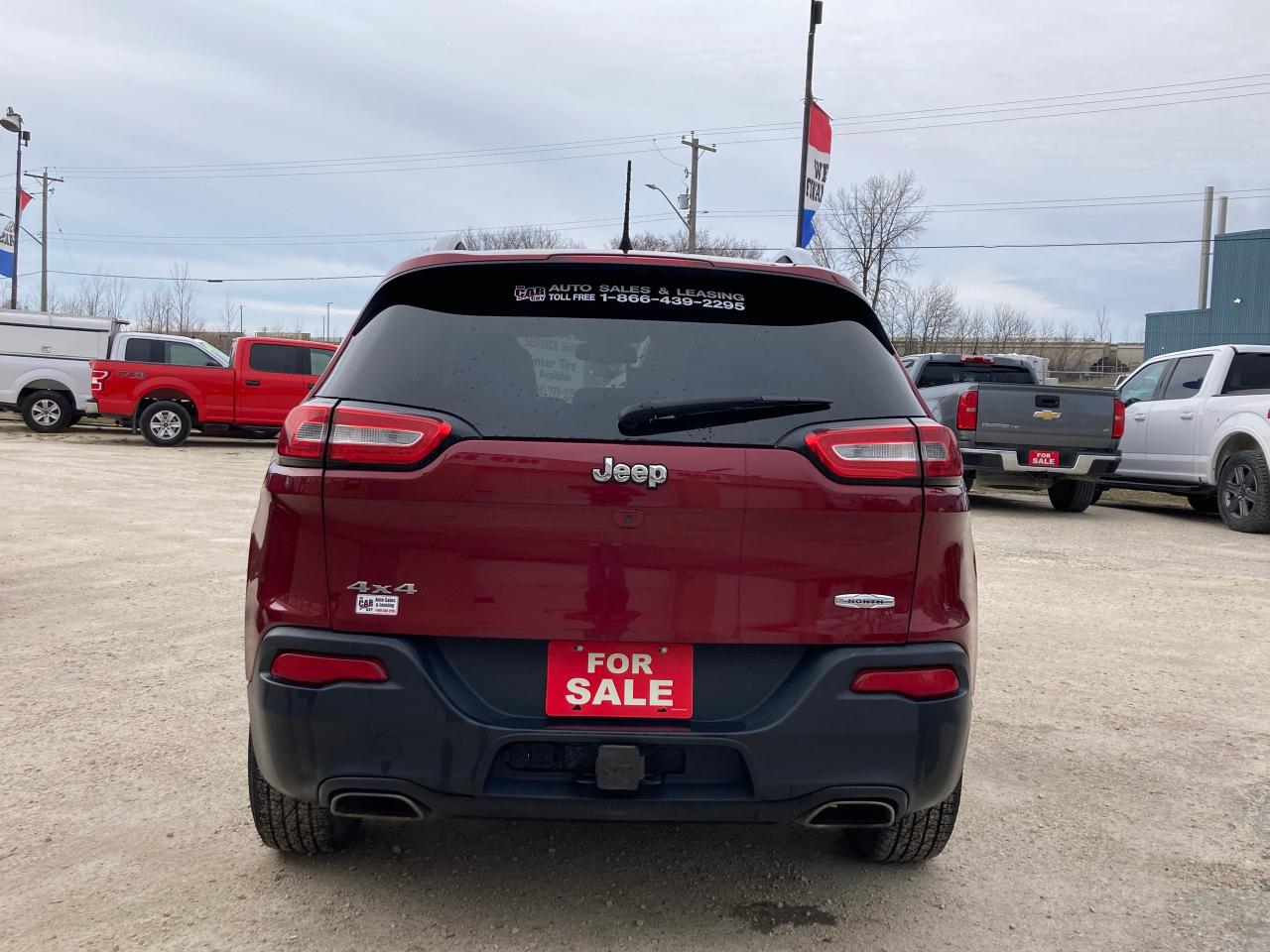 2016 Jeep Cherokee 4WD 4dr North - Photo #4