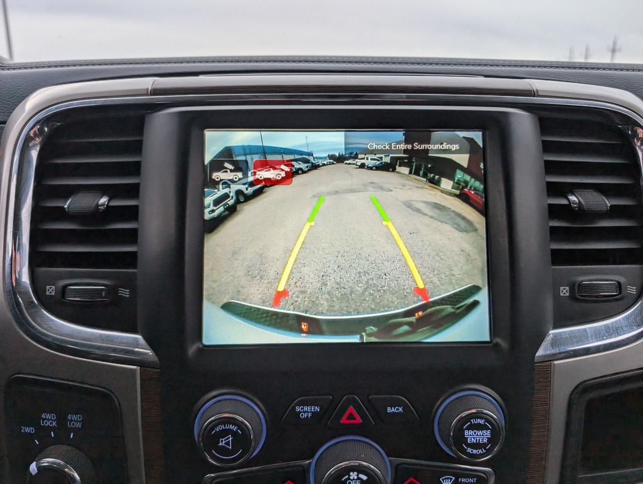 2017 RAM 3500 Laramie | Heated seats | Cooled seats - Photo #19