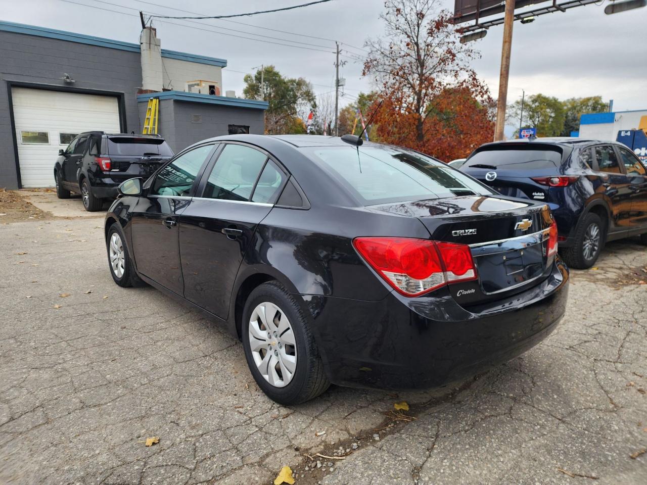 2016 Chevrolet Cruze LT l LowKM l Clean Carfax l No Accident l Mint Con