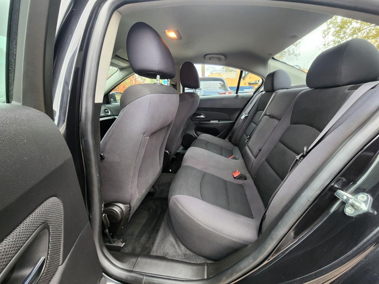 2016 Chevrolet Cruze LT l LowKM l Clean Carfax l No Accident l Mint Con