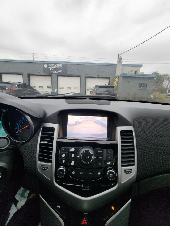 2016 Chevrolet Cruze LT l LowKM l Clean Carfax l No Accident l Mint Con