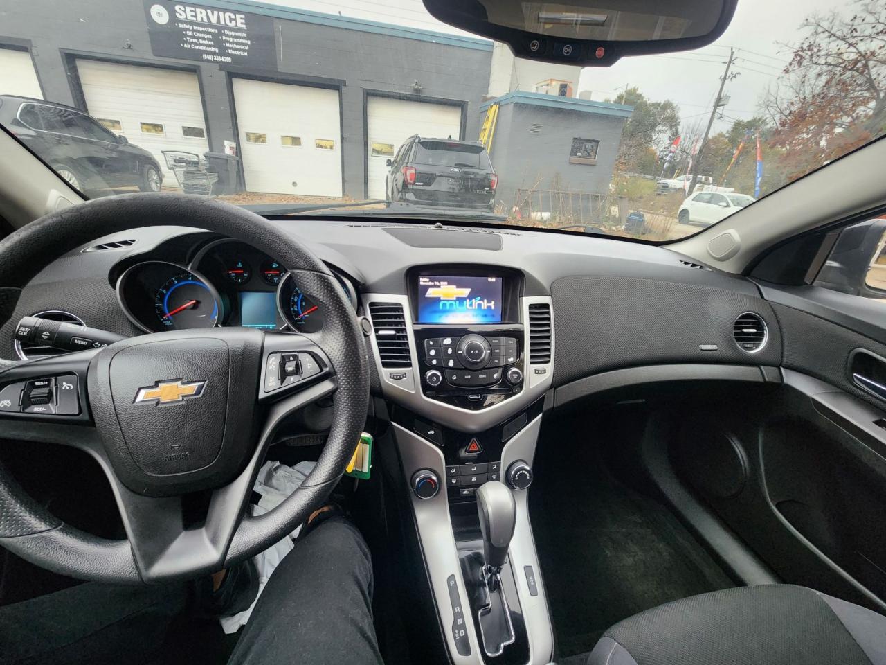 2016 Chevrolet Cruze LT l LowKM l Clean Carfax l No Accident l Mint Con