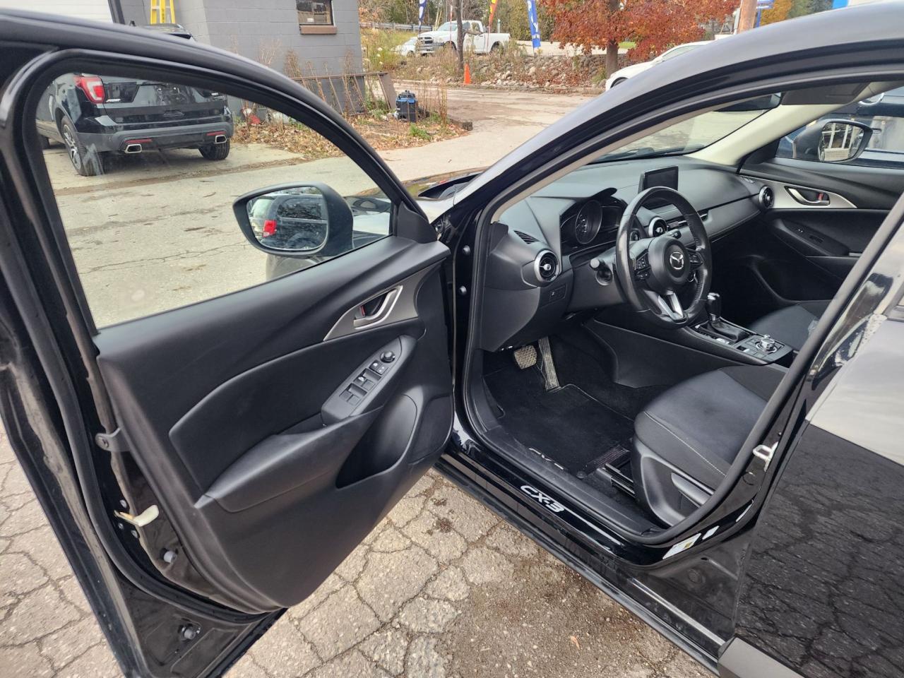 2019 Mazda CX-3 GS l Low KM's l Clean Carfax l AWD