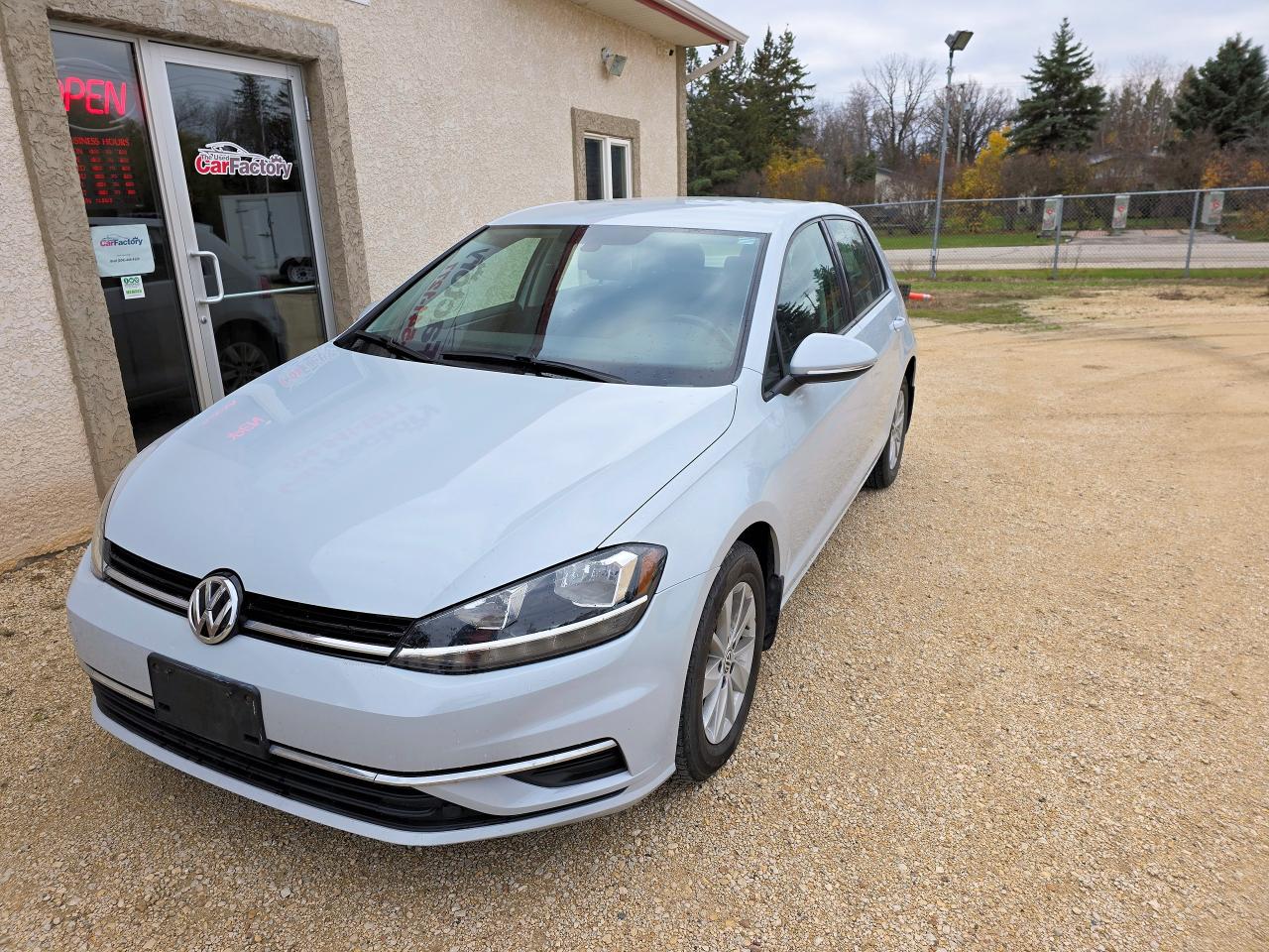 2019 Volkswagen Golf Comfortline only 79259 KM - Photo #2