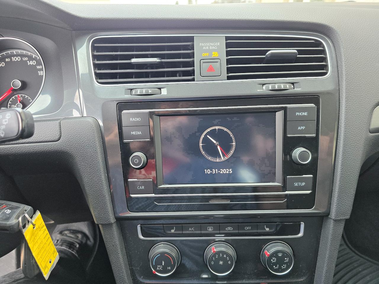 2019 Volkswagen Golf Comfortline only 79259 KM - Photo #11