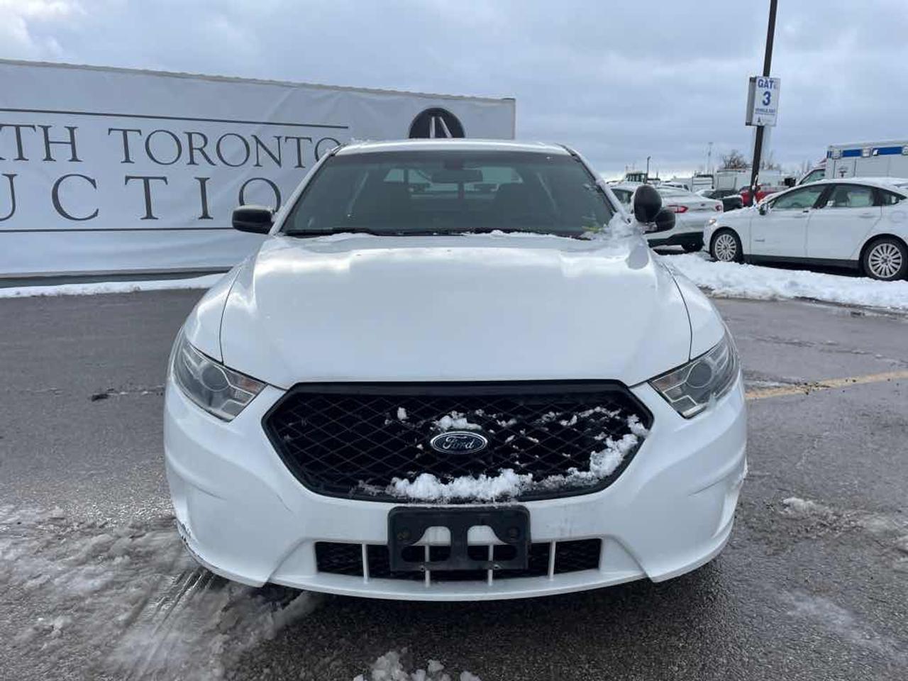 2016 Ford Taurus Police Inte Photo5