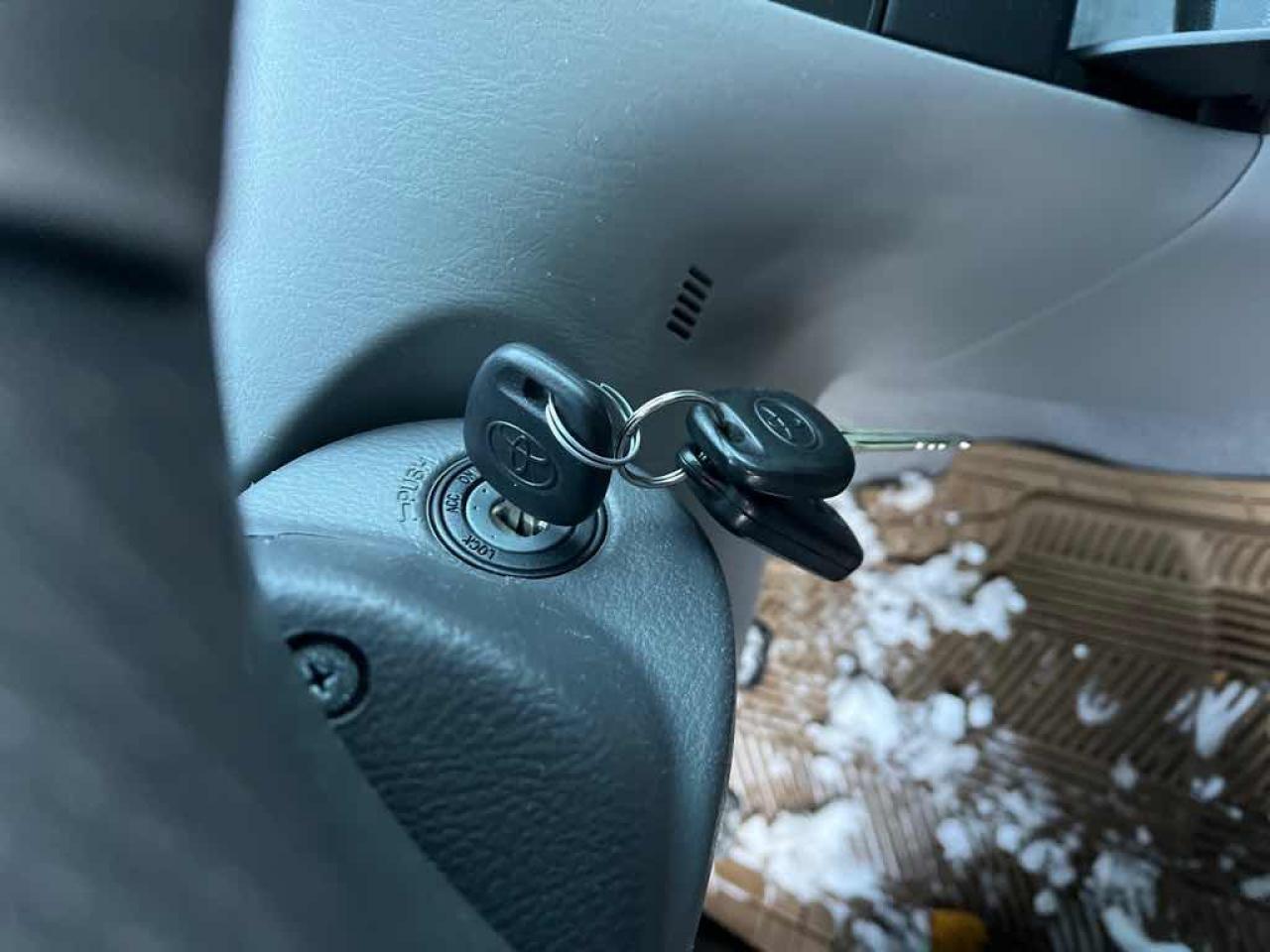 2008 Toyota Corolla LE Photo