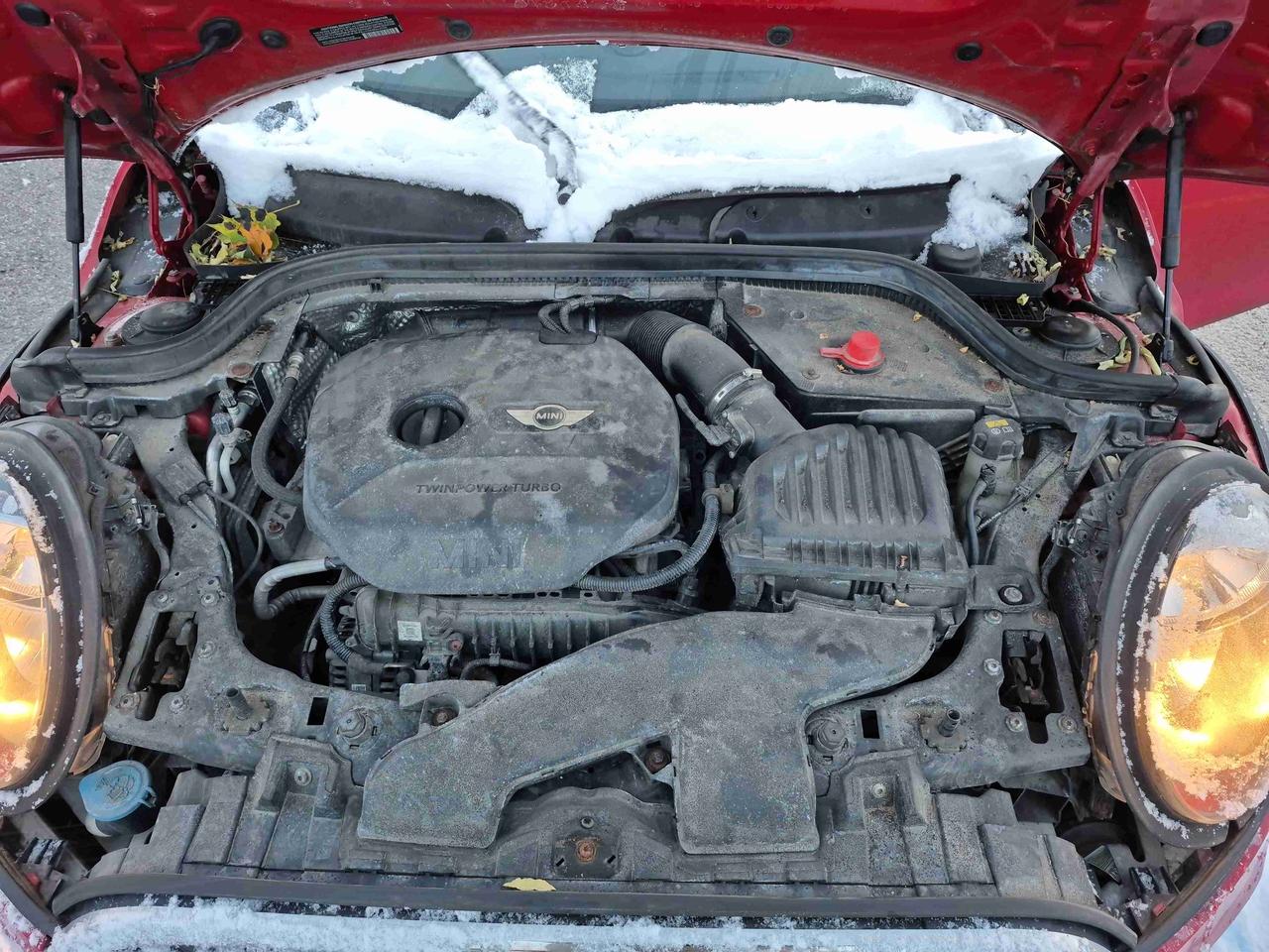 2016 MINI Cooper  Photo