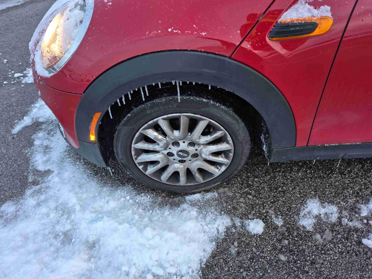 2016 MINI Cooper  Photo