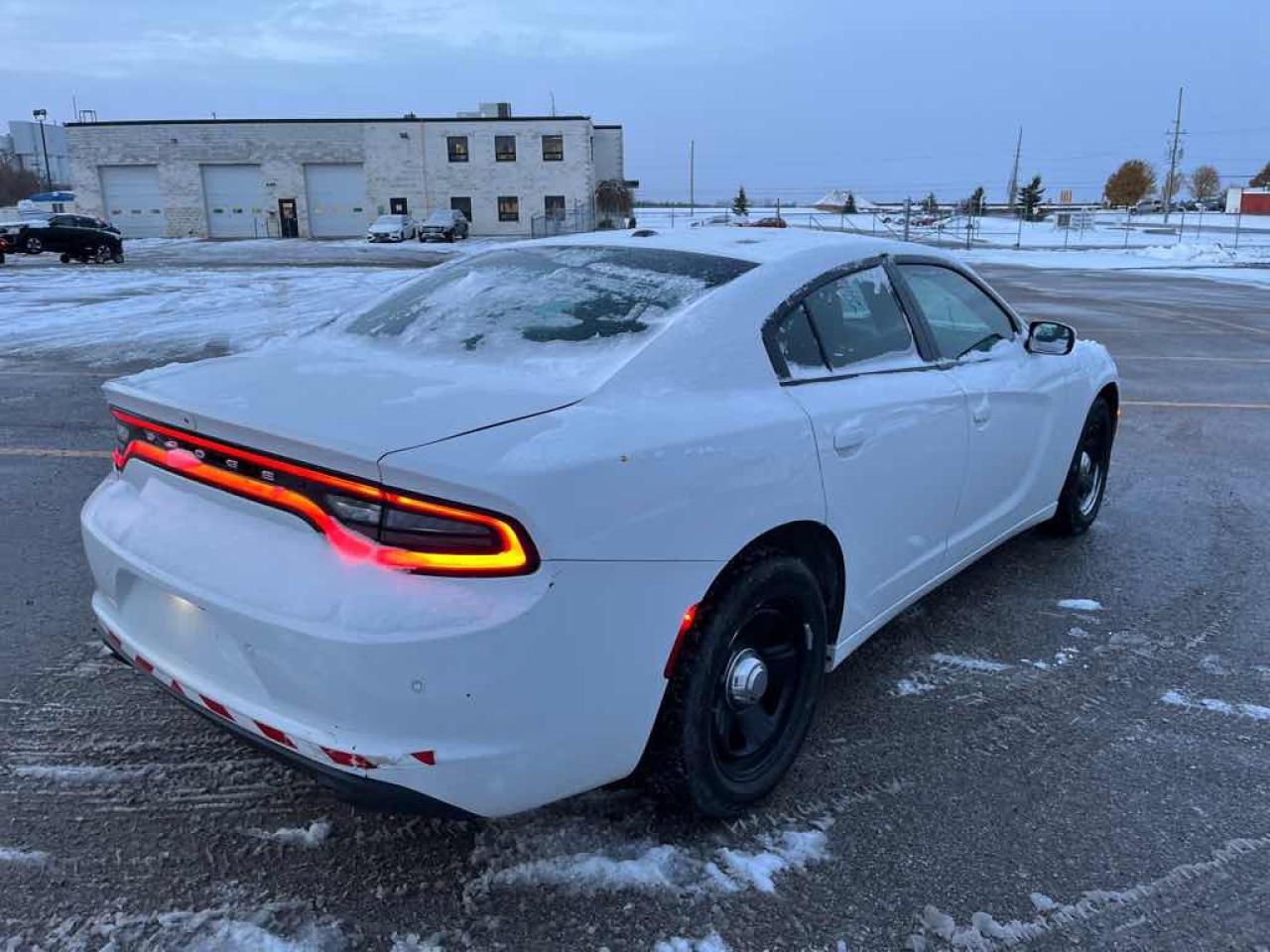 2019 Dodge Charger Police - Photo #4