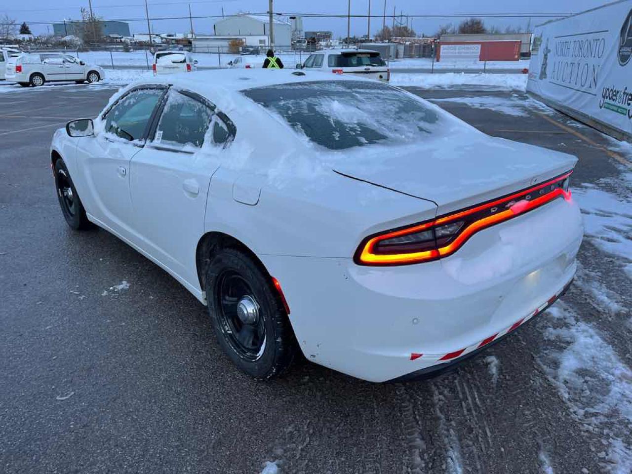 2019 Dodge Charger Police - Photo #6