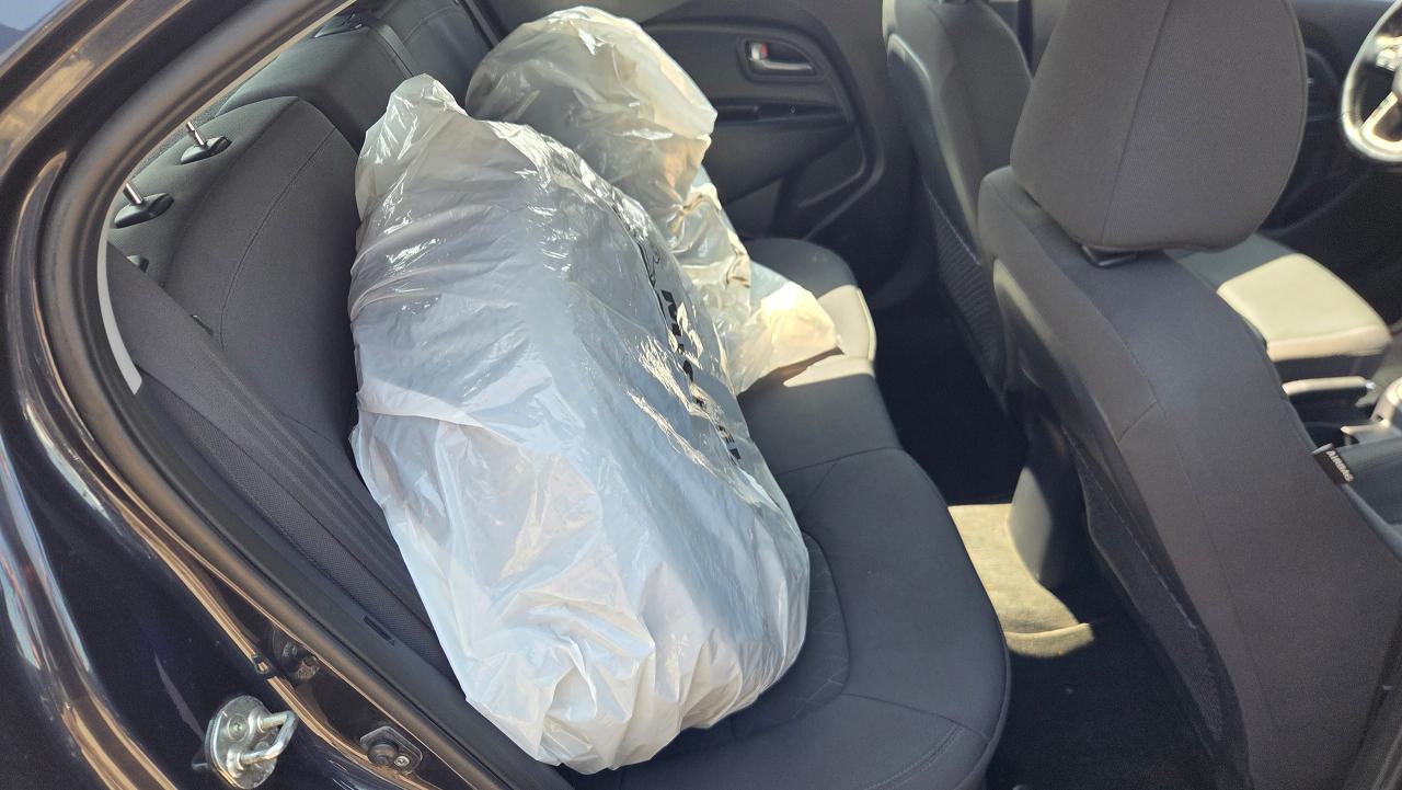 2016 Kia Rio EX+ w/Sunroof/Backup Cam - Photo #9