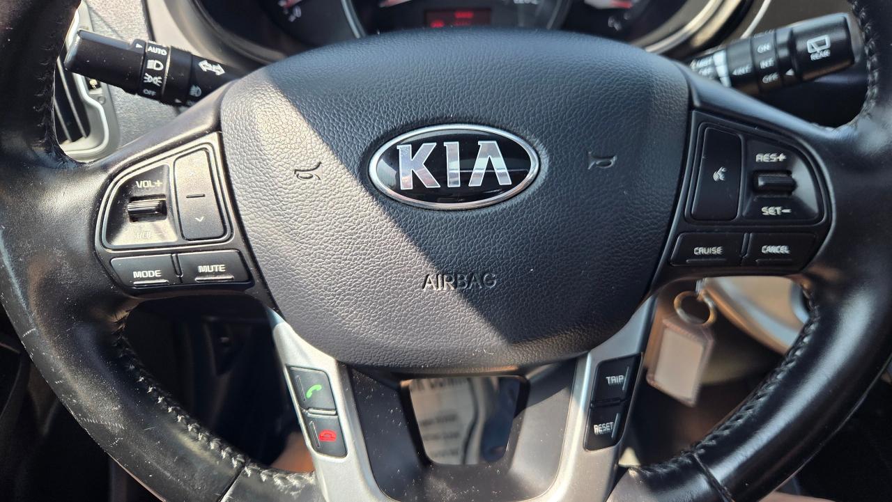 2016 Kia Rio EX+ w/Sunroof/Backup Cam - Photo #16