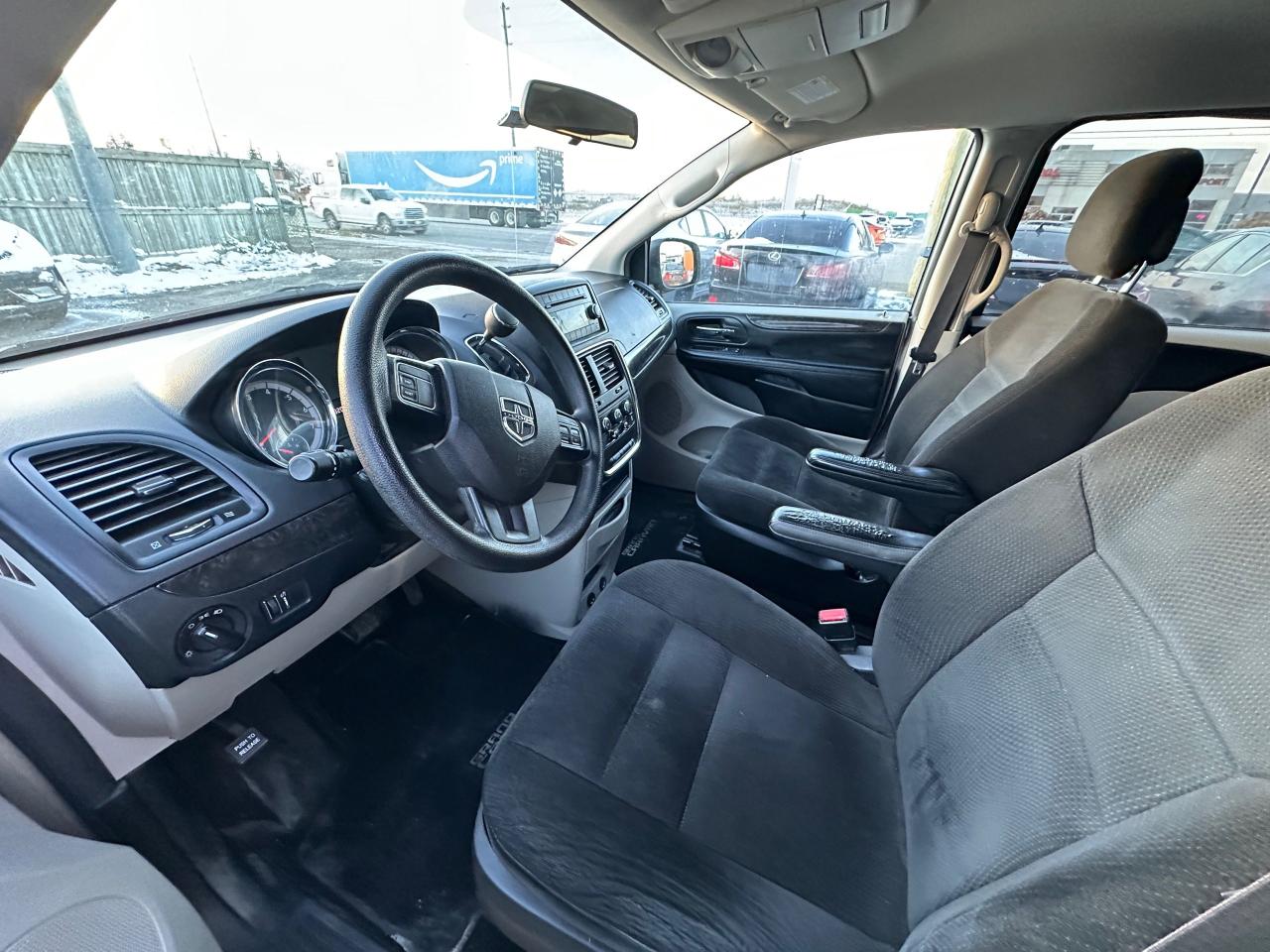 2016 Dodge Grand Caravan CVP, AUTO, V6, 7 PASSENGER, AS IS SPECIAL - Photo #10