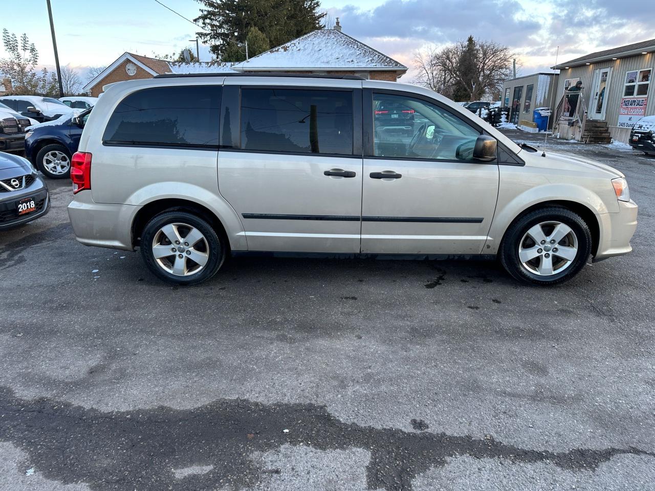 2016 Dodge Grand Caravan CVP, AUTO, V6, 7 PASSENGER, AS IS SPECIAL - Photo #6