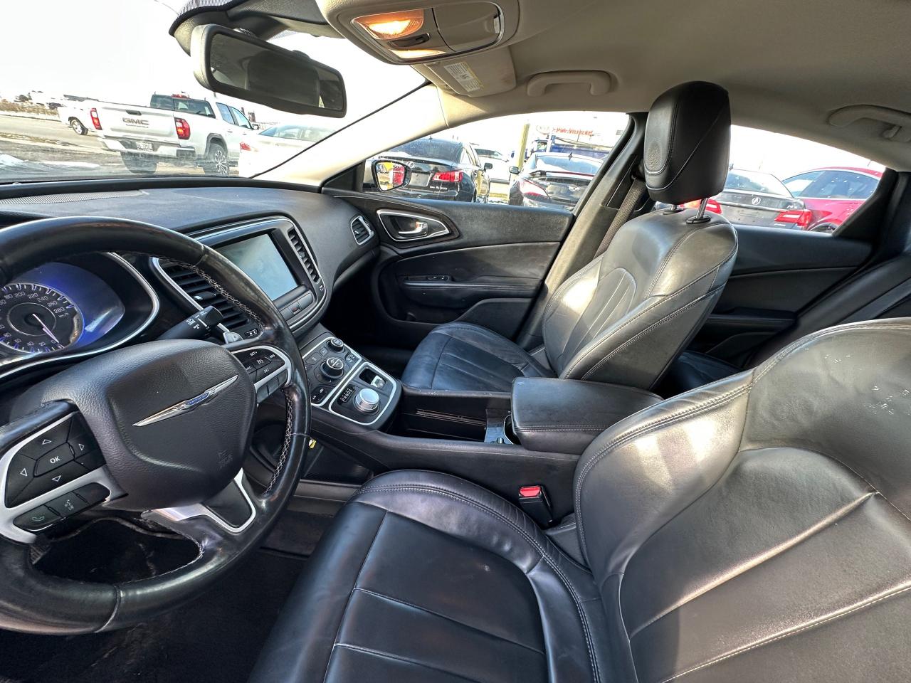 2015 Chrysler 200 C, V6, ALL WHEEL DRIVE, LEATHER, CERTIFIED - Photo #10