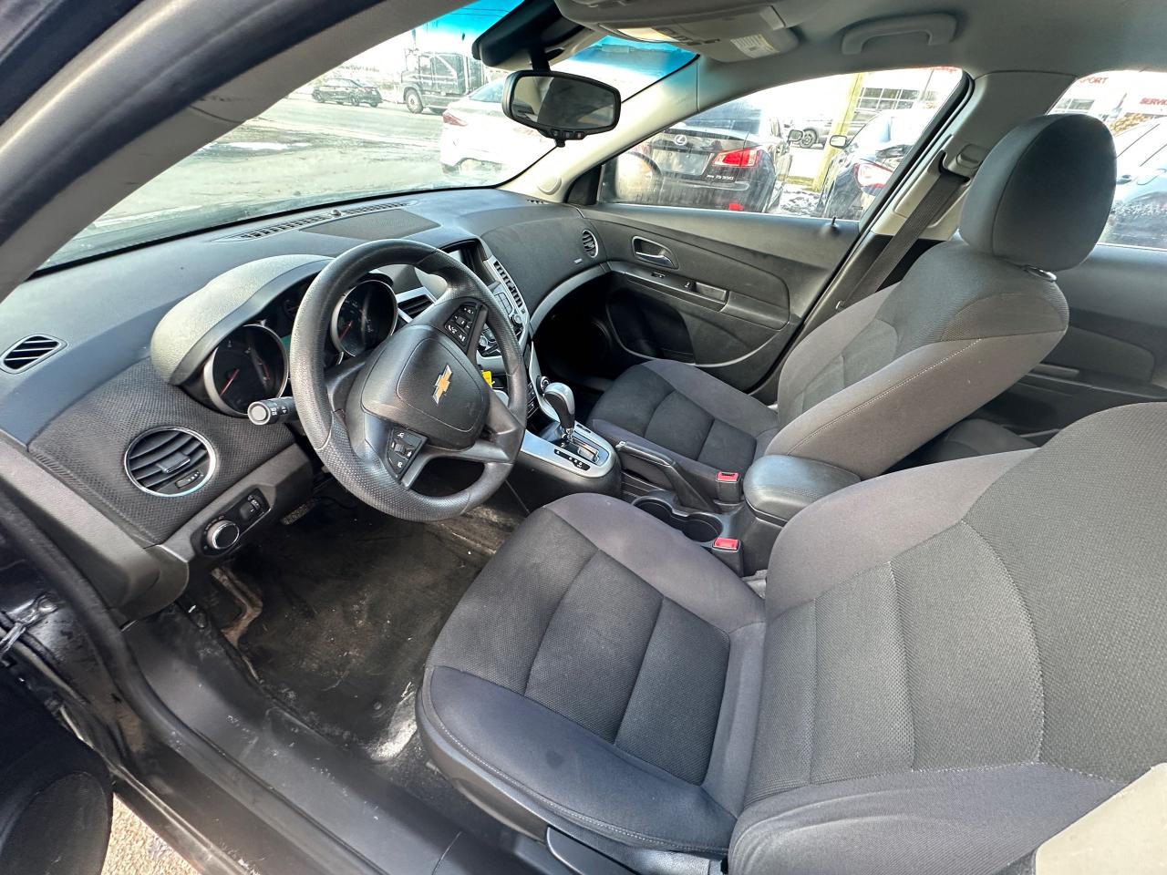 2015 Chevrolet Cruze LT, BACKUP CAM, AUTO, 4 CYL, AS IS SPECIAL - Photo #10