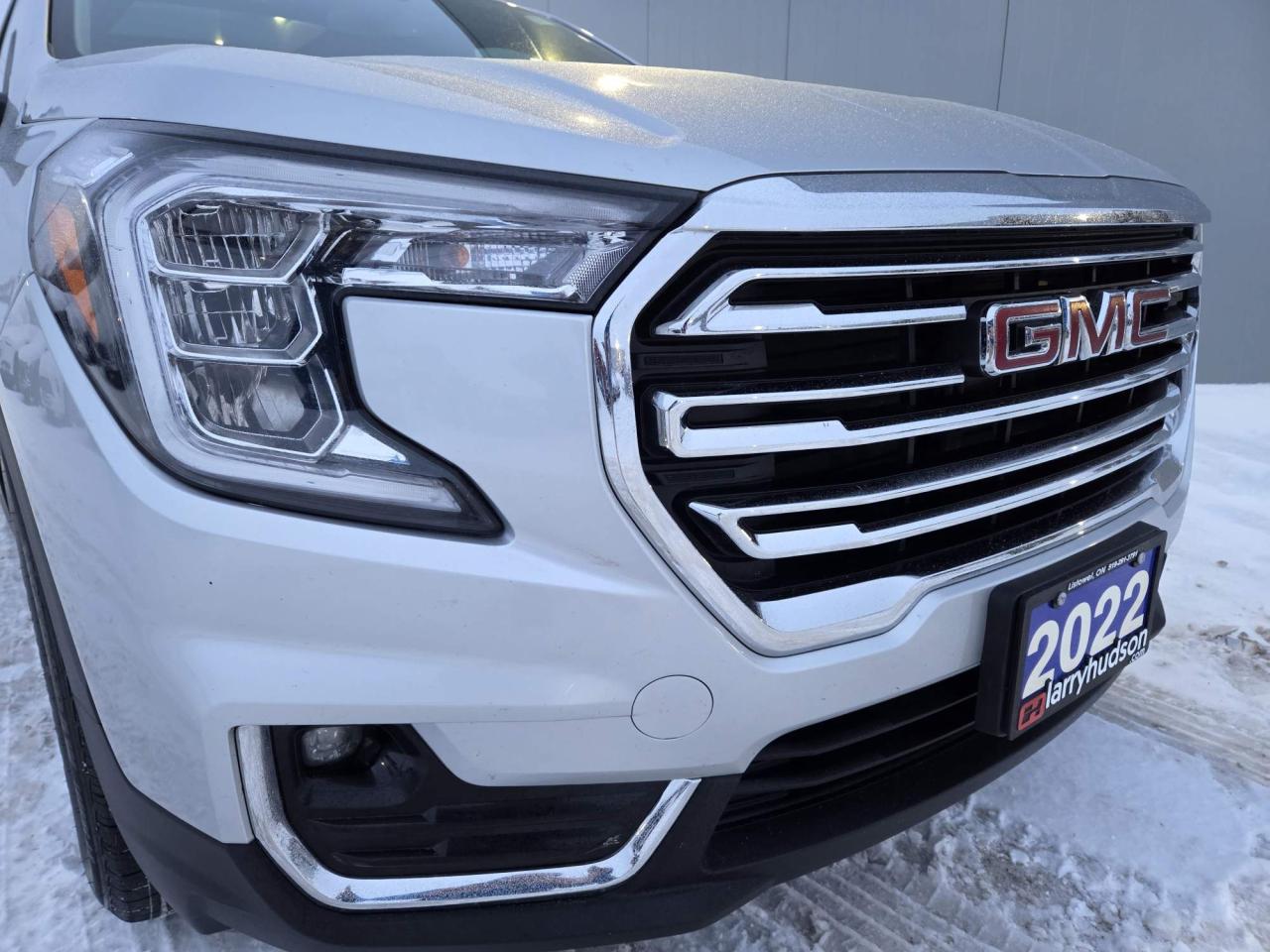 2022 GMC Terrain SLT One Owner | Leather | Navigation | Sunroof | Pro Grade Pkg | 18" Wheels Photo