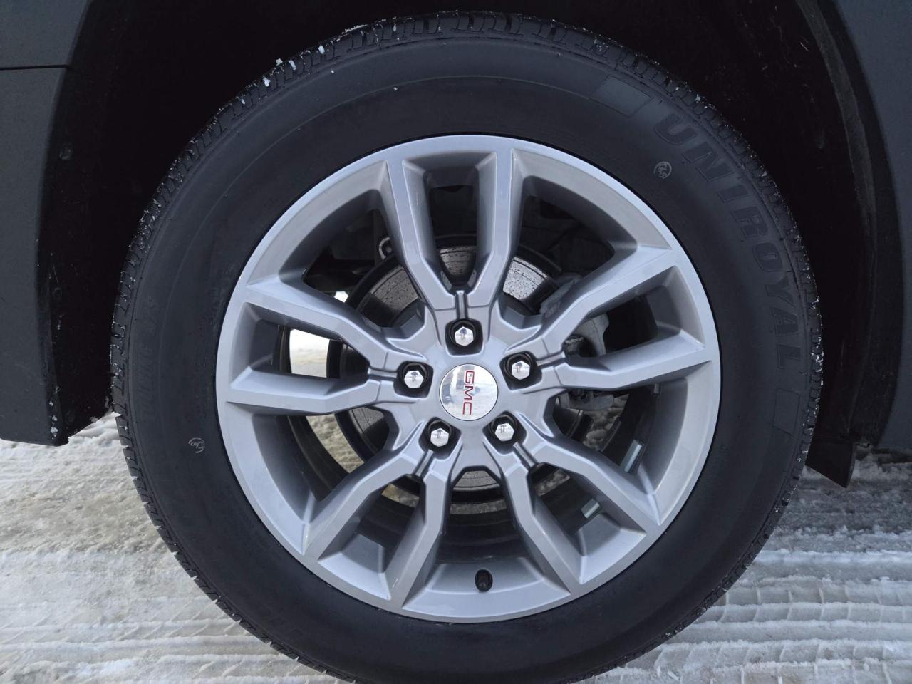 2022 GMC Terrain SLT One Owner | Leather | Navigation | Sunroof | Pro Grade Pkg | 18" Wheels Photo