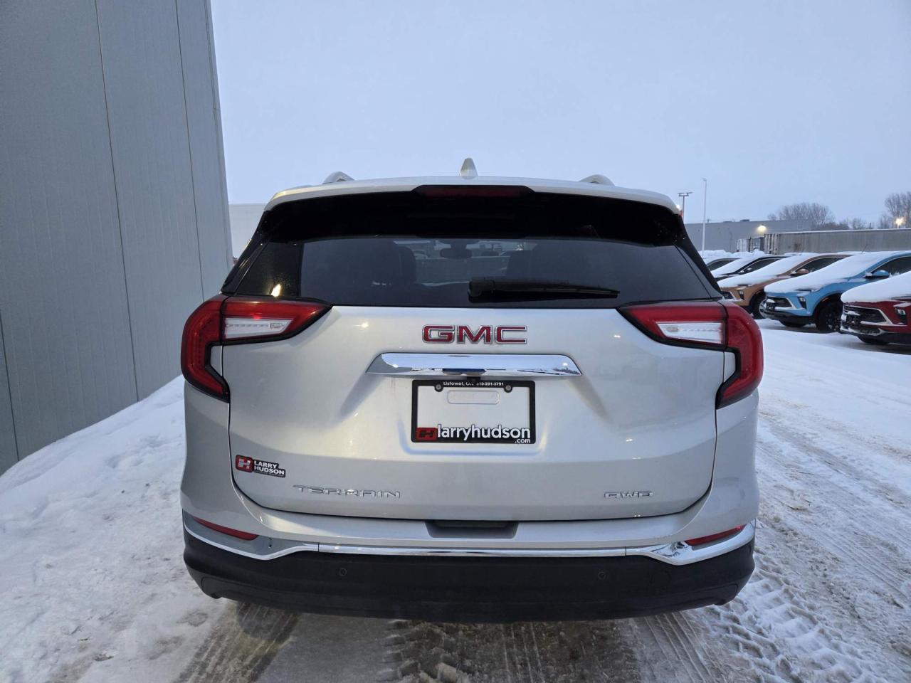 2022 GMC Terrain SLT One Owner | Leather | Navigation | Sunroof | Pro Grade Pkg | 18" Wheels Photo