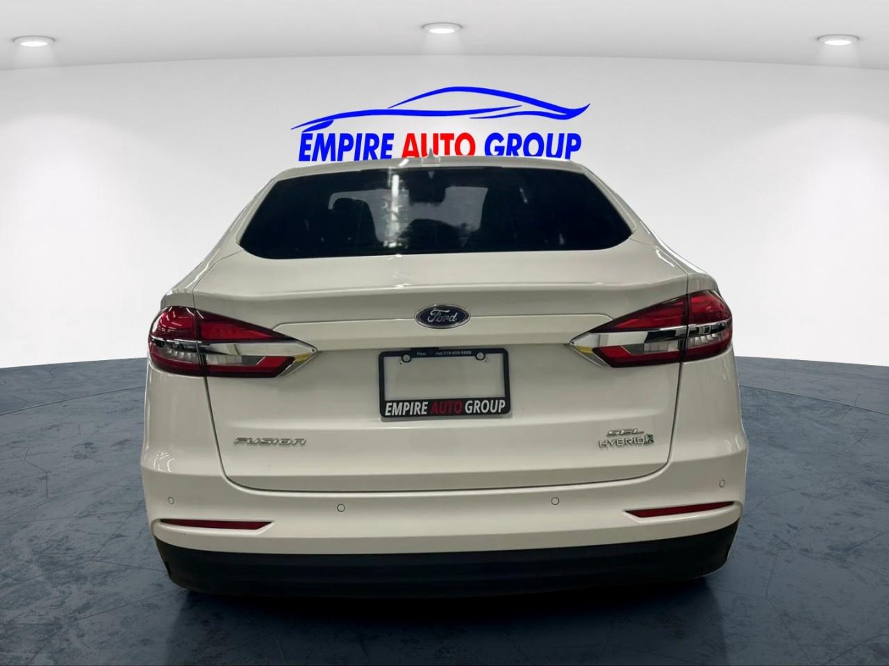2019 Ford Fusion SEL Photo