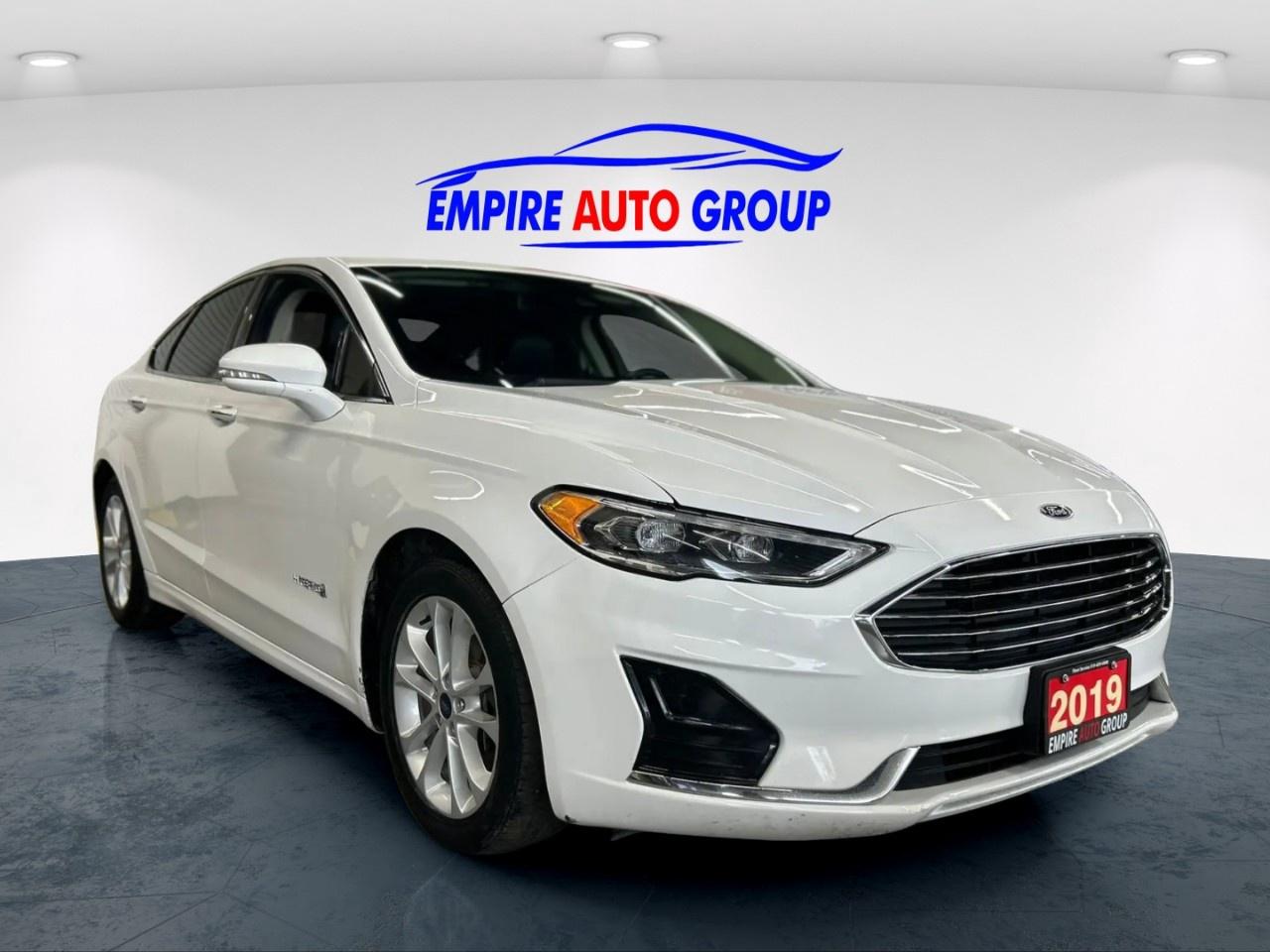 2019 Ford Fusion SEL Photo