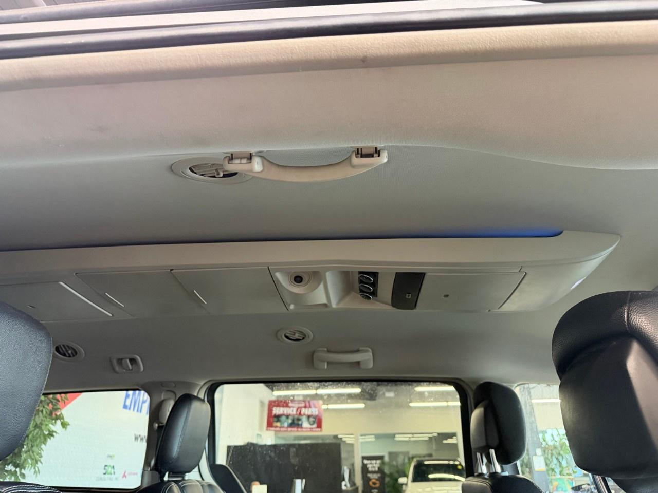 2015 Dodge Grand Caravan Crew Photo