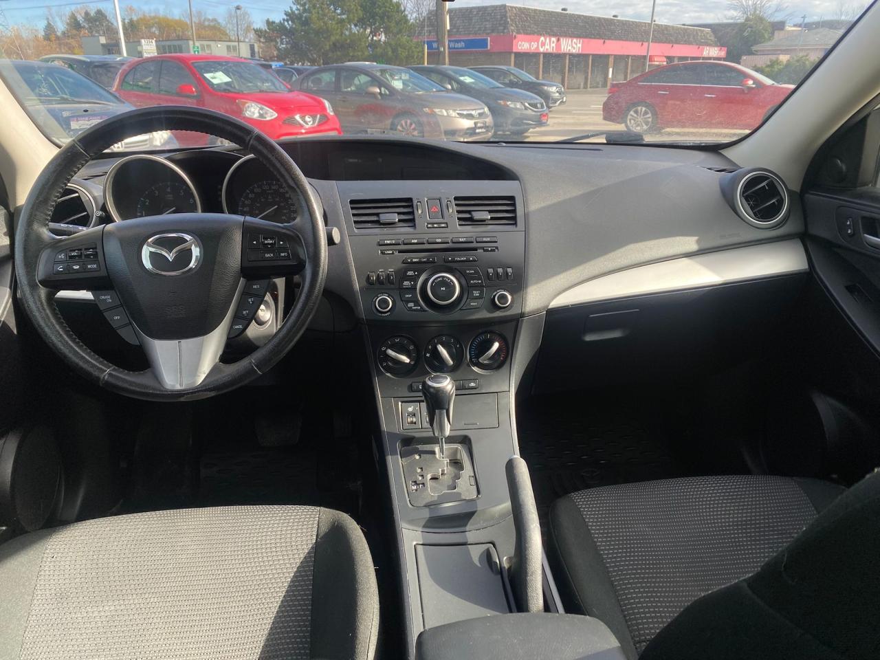 2013 Mazda MAZDA3 GS-SKY - Photo #13