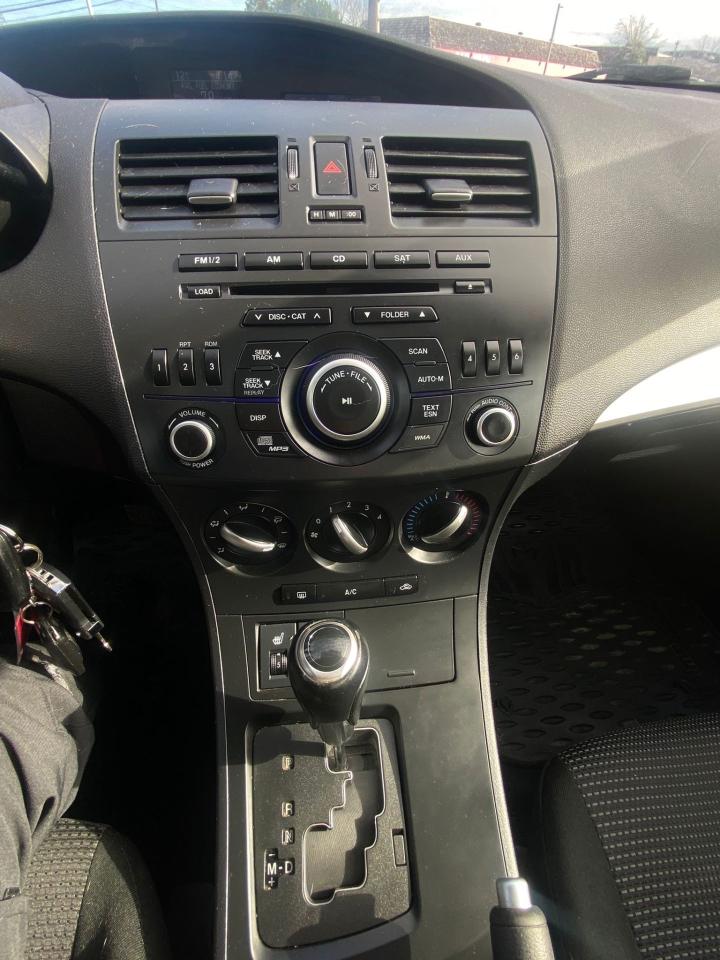 2013 Mazda MAZDA3 GS-SKY - Photo #16