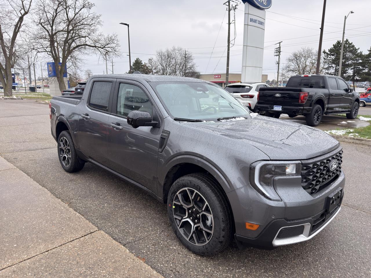 2025 Ford Maverick Lariat Photo