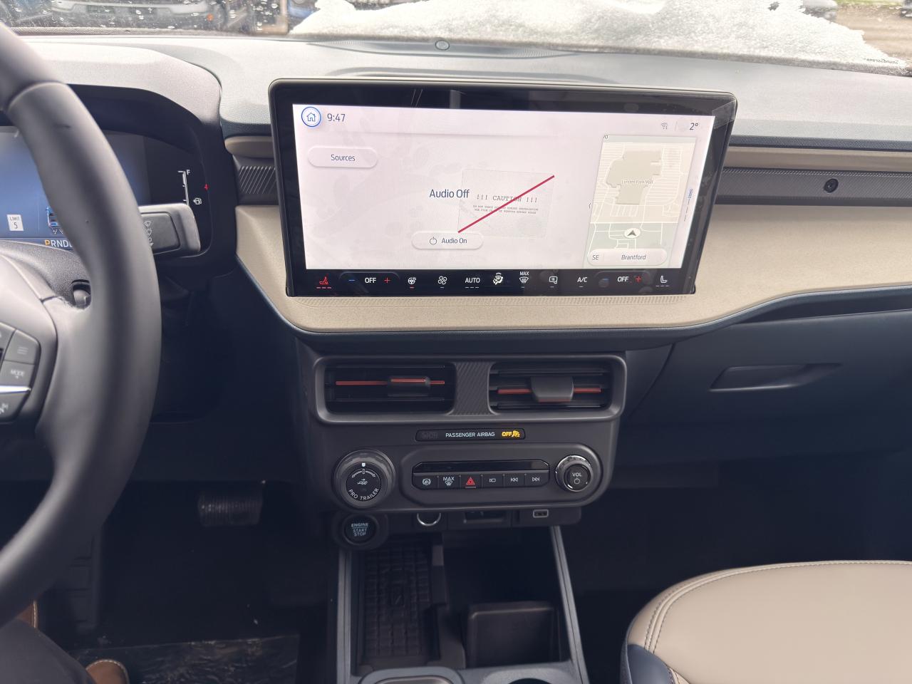 2025 Ford Maverick Lariat Photo