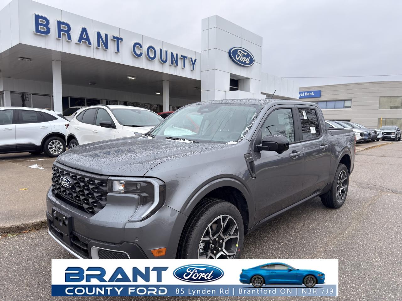 2025 Ford Maverick Lariat Photo0