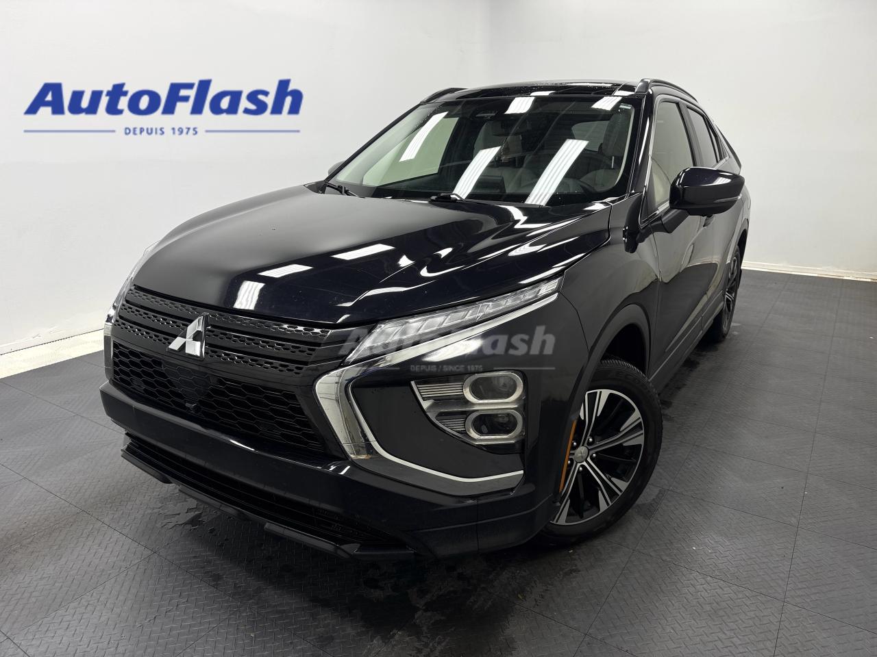 Used 2022 Mitsubishi Eclipse Cross GT, 4WD, CARPLAY, CUIR, SIÈGES & VOLANT CHAUFFANTS for sale in Saint-Hubert, QC