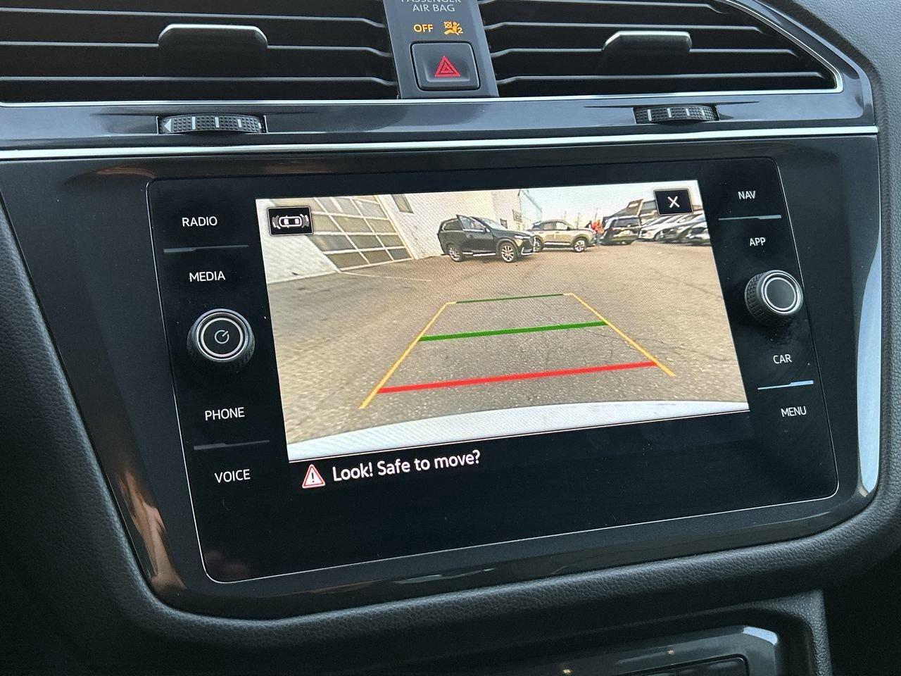 2022 Volkswagen Tiguan Highline 2.0T 8sp at w/Tip 4M Photo