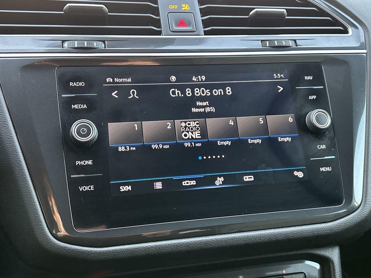 2022 Volkswagen Tiguan Highline 2.0T 8sp at w/Tip 4M Photo