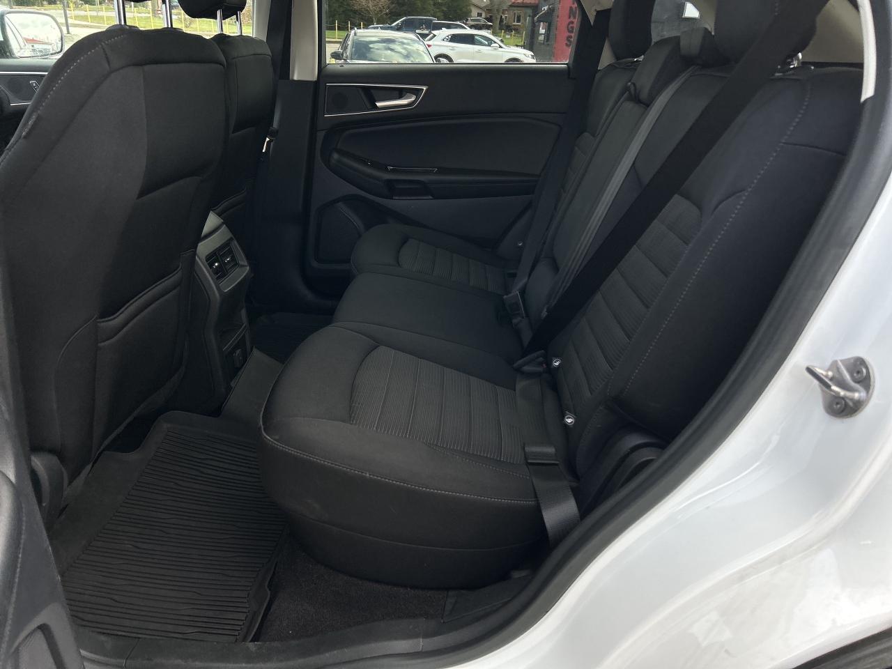 2020 Ford Edge SEL AWD, REMOTE START, NAV, HEATED CLOTH! - Photo #12