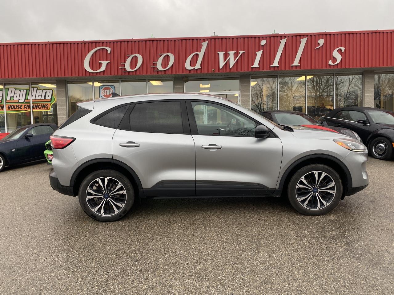 Used 2022 Ford Escape SEL STEALTH, 2.0L, REMOTE START, CLEAN CARFAX! for sale in London, ON