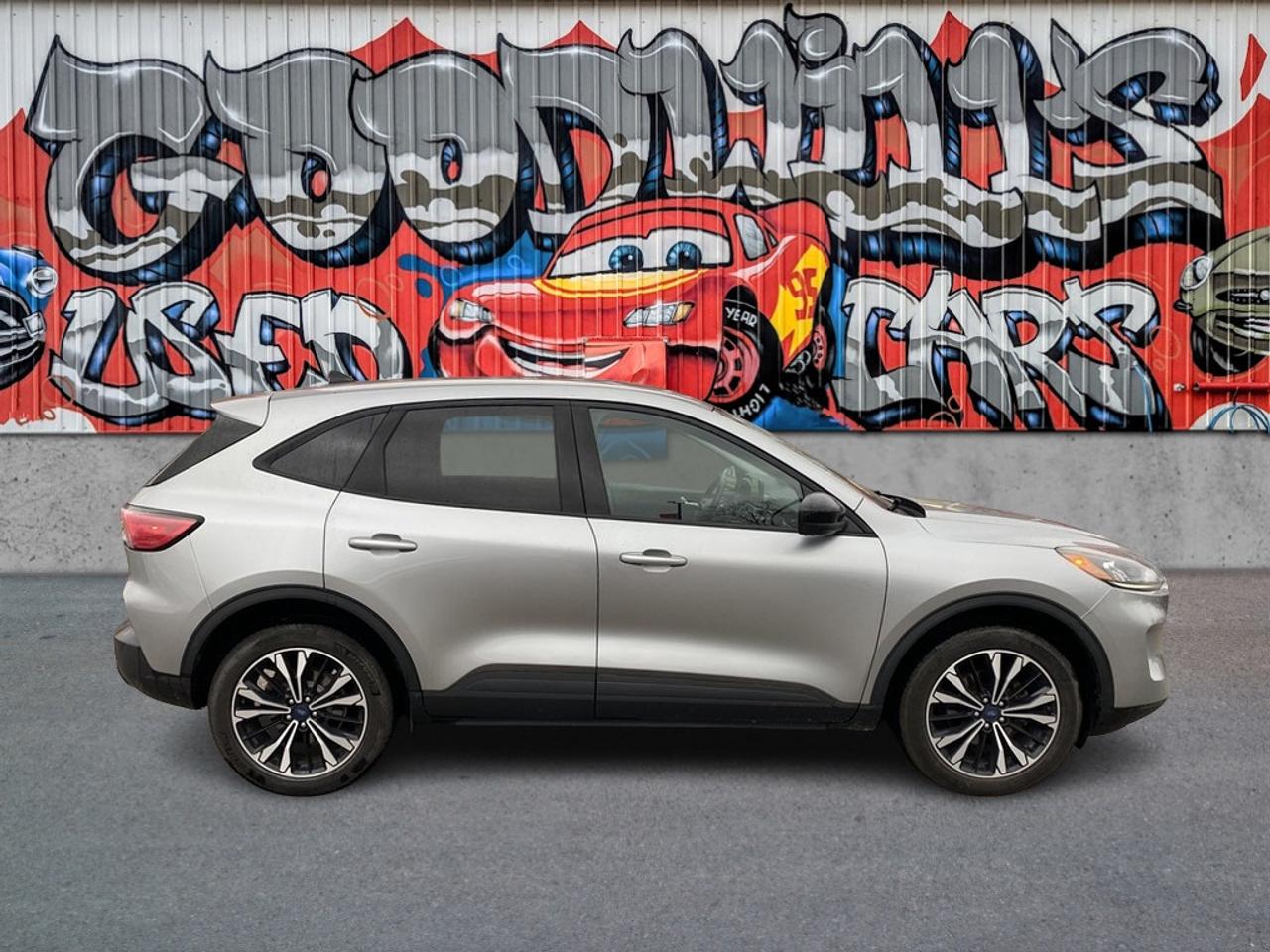 2022 Ford Escape SEL STEALTH, 2.0L, REMOTE START, CLEAN CARFAX!