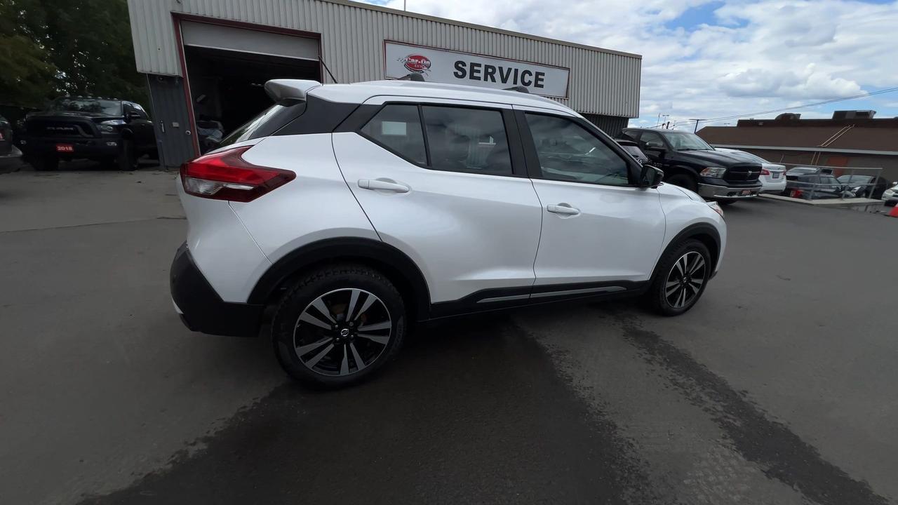 2020 Nissan Kicks SR | 45,000KMS | HTD SEATS | CARPLAY | 360 CAM Photo