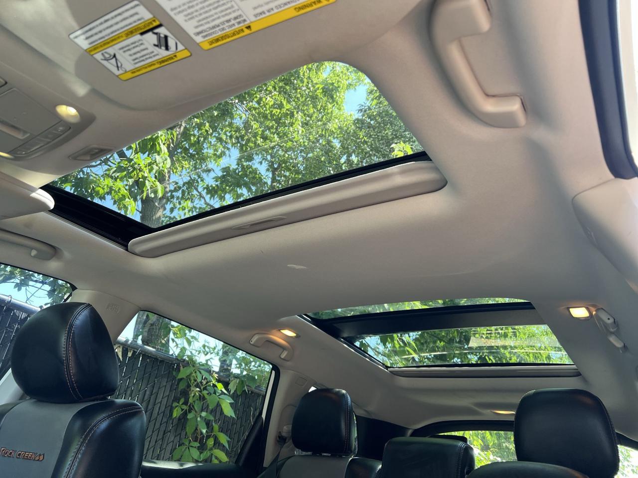 2020 Nissan Pathfinder SL ROCK CREEK AWD |7-PASS |HTD LEATHER | PANO ROOF Photo