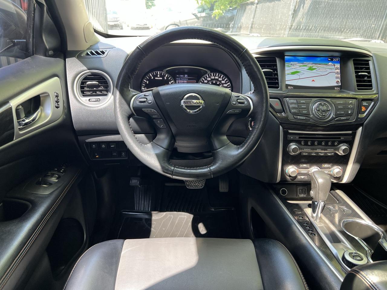 2020 Nissan Pathfinder SL ROCK CREEK AWD |7-PASS |HTD LEATHER | PANO ROOF Photo