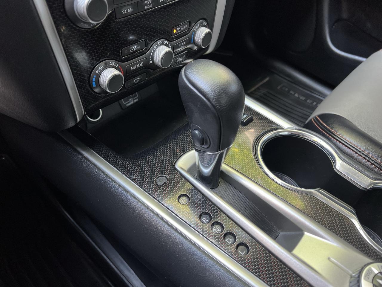 2020 Nissan Pathfinder SL ROCK CREEK AWD |7-PASS |HTD LEATHER | PANO ROOF Photo