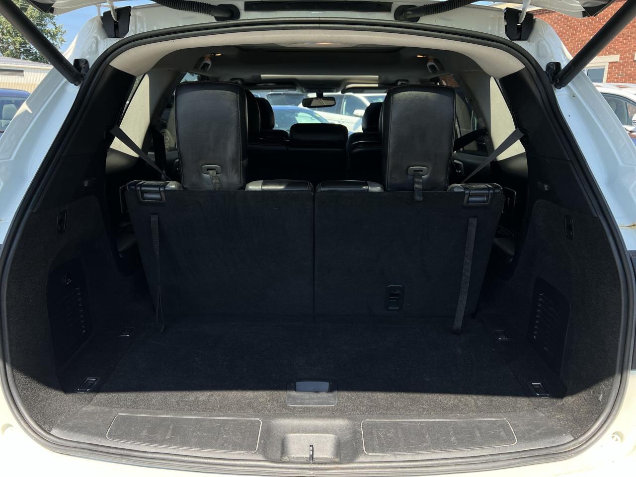 2020 Nissan Pathfinder SL ROCK CREEK AWD |7-PASS |HTD LEATHER | PANO ROOF Photo