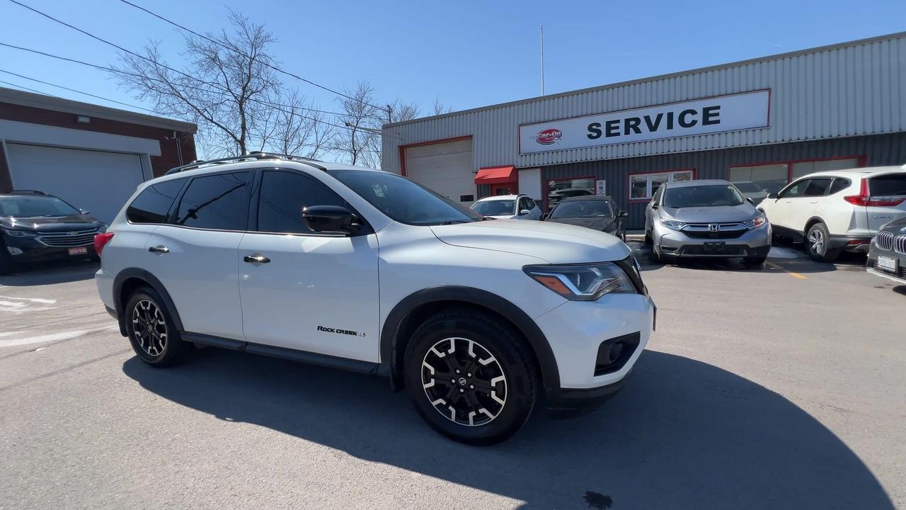 2020 Nissan Pathfinder SL ROCK CREEK AWD |7-PASS |HTD LEATHER | PANO ROOF Photo