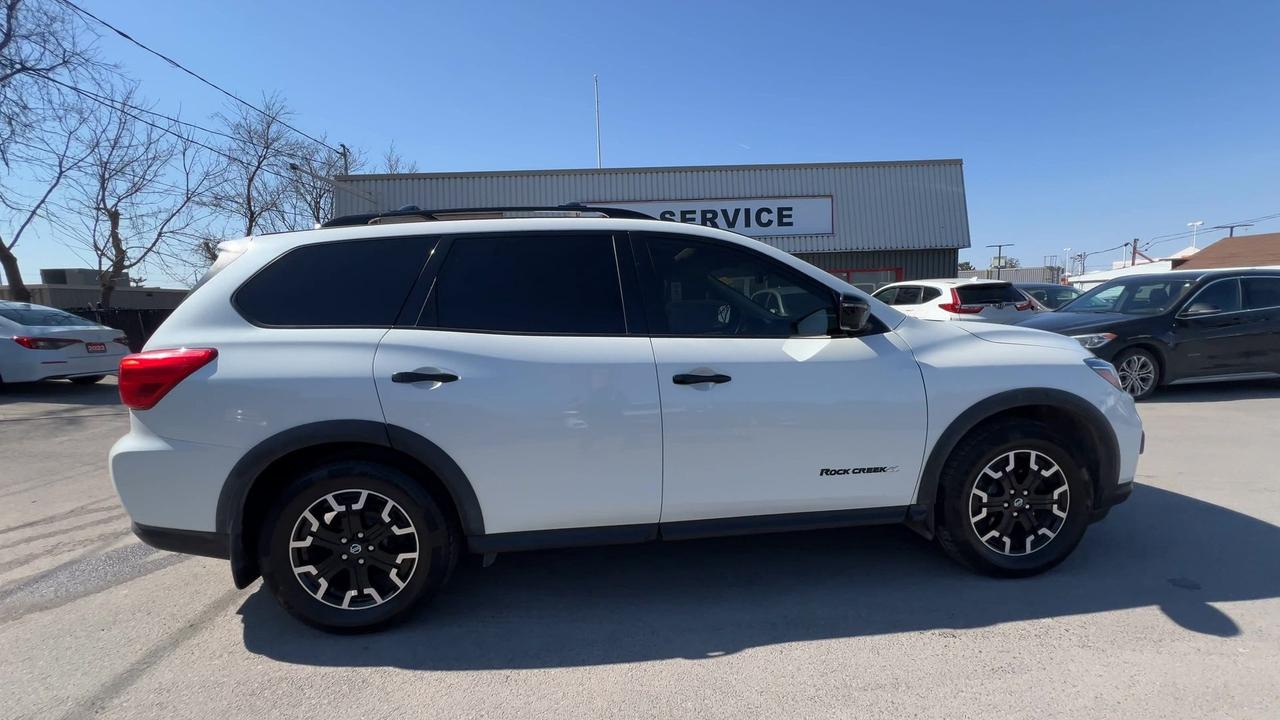 2020 Nissan Pathfinder SL ROCK CREEK AWD |7-PASS |HTD LEATHER | PANO ROOF Photo
