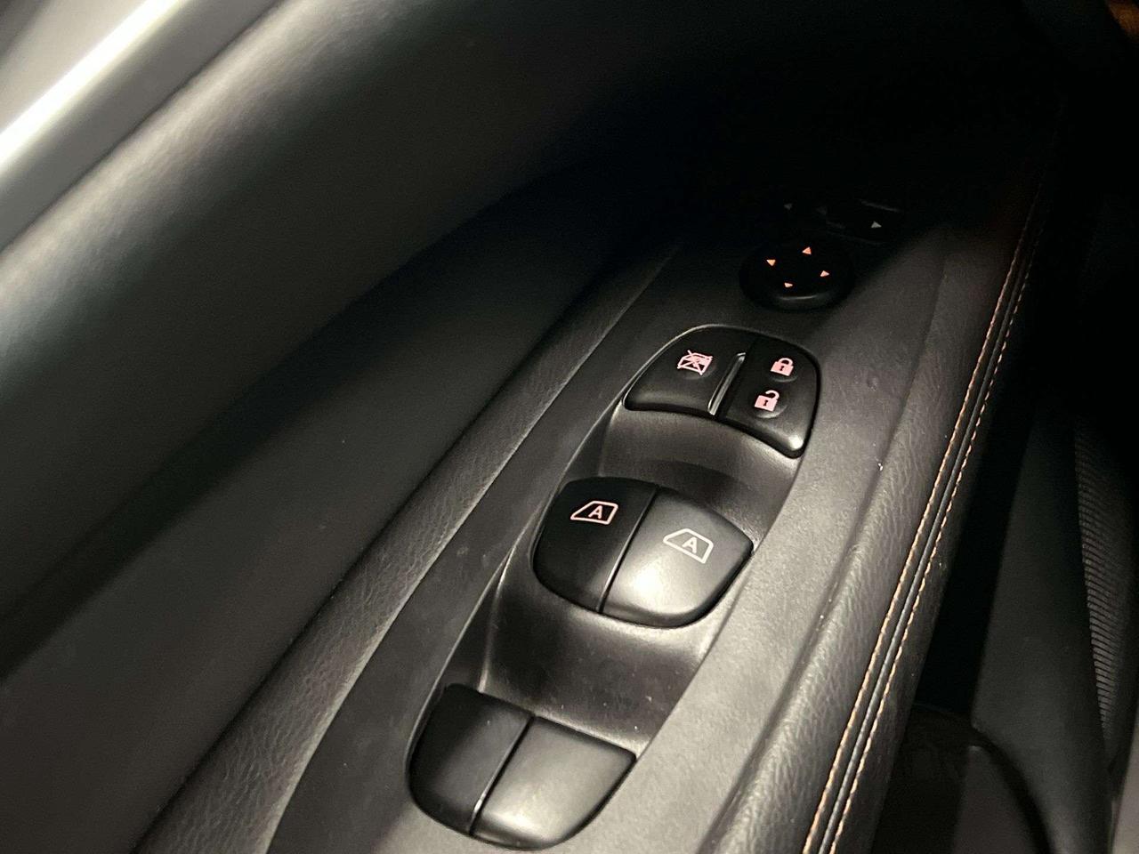 2020 Nissan Pathfinder SL ROCK CREEK AWD |7-PASS |HTD LEATHER | PANO ROOF Photo