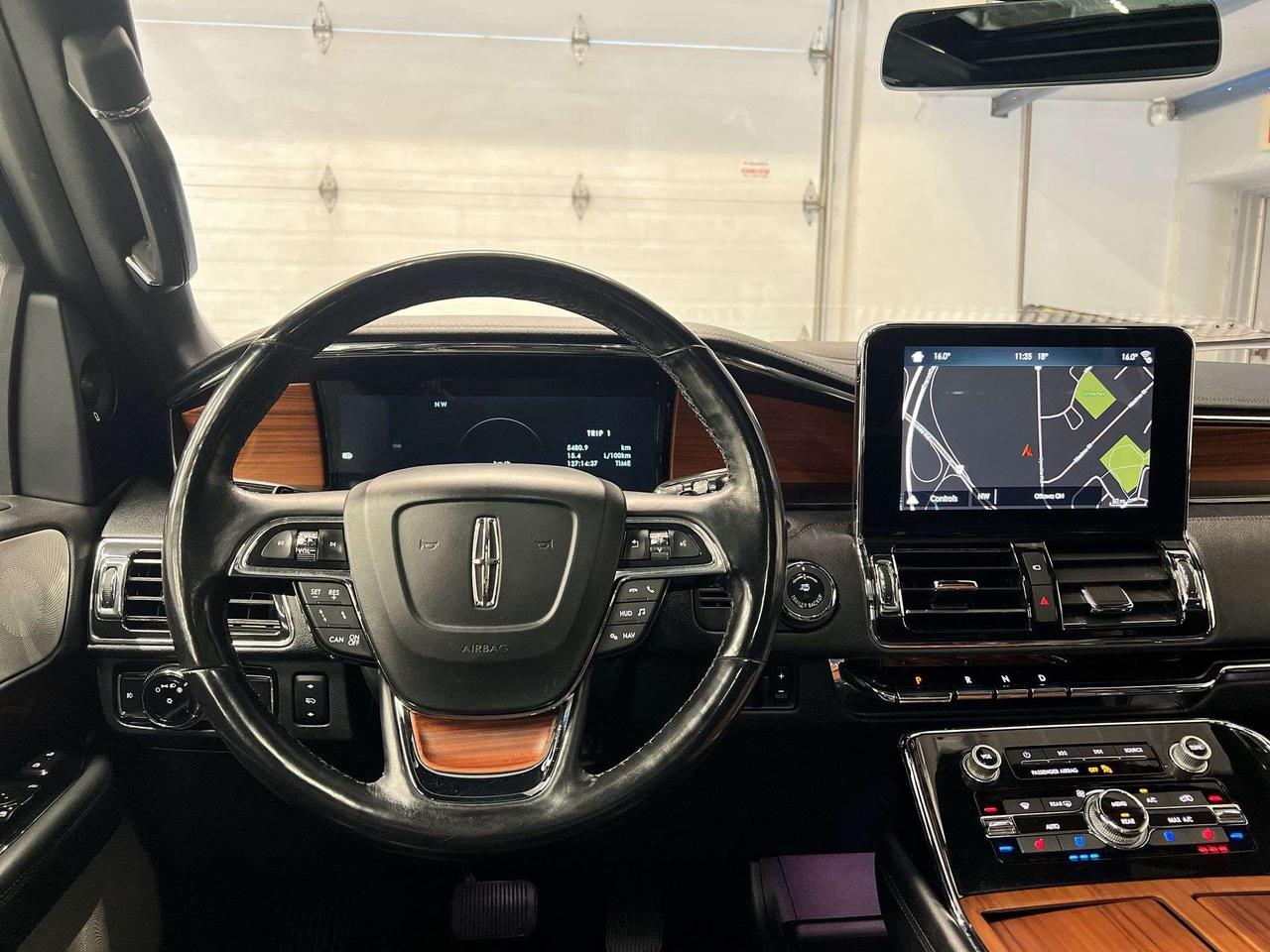 2018 Lincoln Navigator RESERVE 4X4 | 7-PASS |MASSAGE |LEATHER | PANO ROOF Photo
